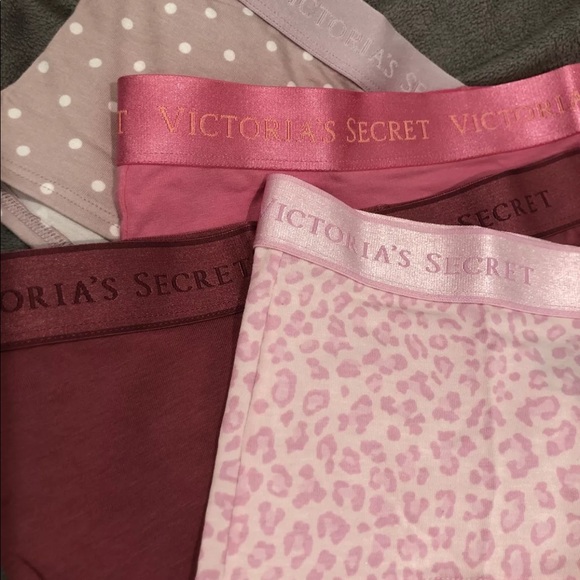 4pairs🔥NWT Victoria’s Secret Panties XS🔥 - Picture 3 of 12